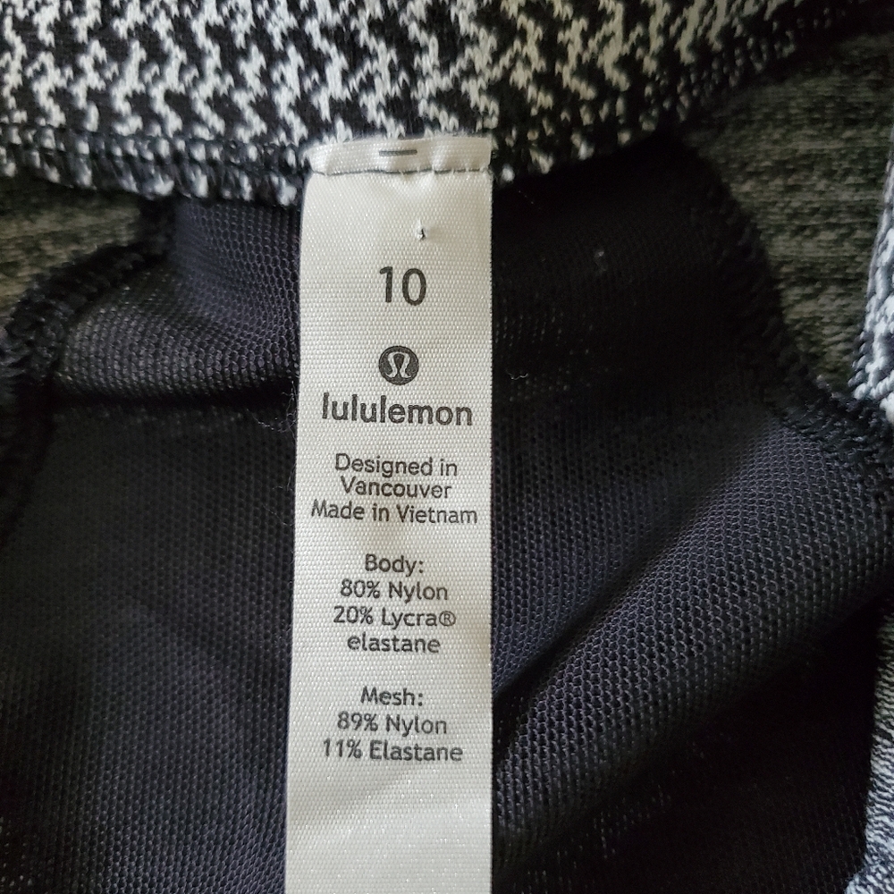 Lululemon Define Jacket In Teeny Tooth White And Black Size 10 - Picture 11 of 14